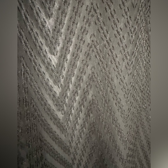 IRO - Picture 4 of 4